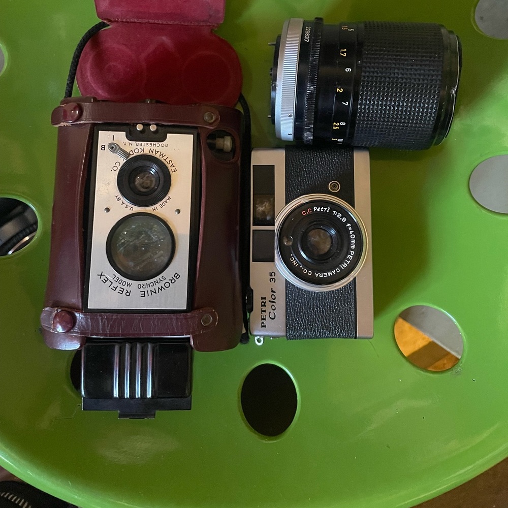 1940’s video camera in leather case / 1960’s color photo camera / vintage lense - Picture 3 of 16
